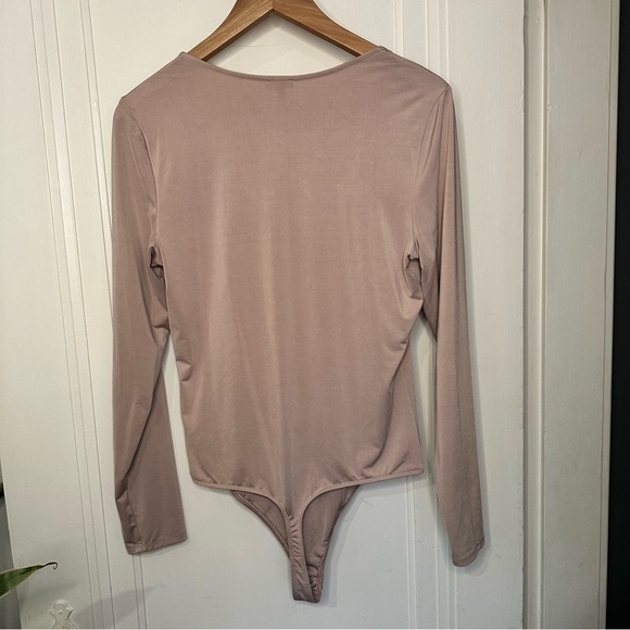 Express body contour body suit blush - Picture 6 of 10